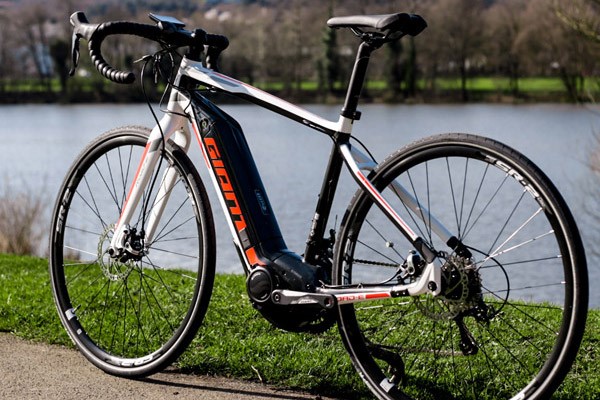 Giant Road-E+ 2017 range